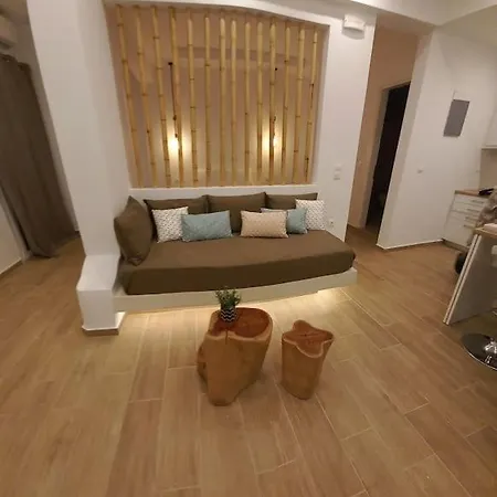 Deja Vu Ευχάριστο Σπίτι Στο Κέντρο Του Νησιού Ίου Apartment Chora  Exterior photo